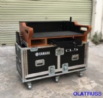 Yamaha CL5 lifting mixer case